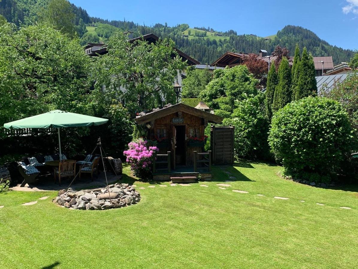 Serviced Apartments Villa Licht Kitzbühel Exteriör bild